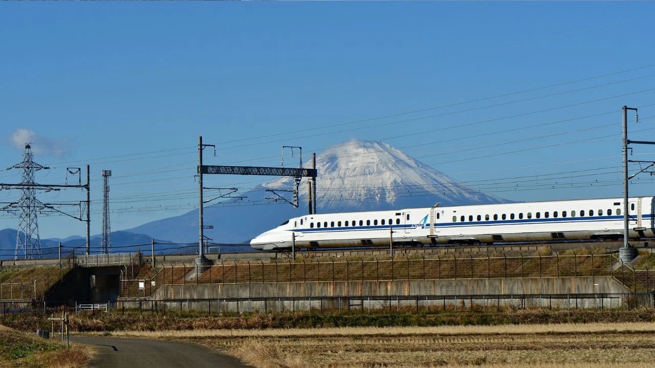Fuji-Q Highland Private Tour By Car With Pick Up — private tour in Japan